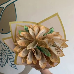 Букет из денег